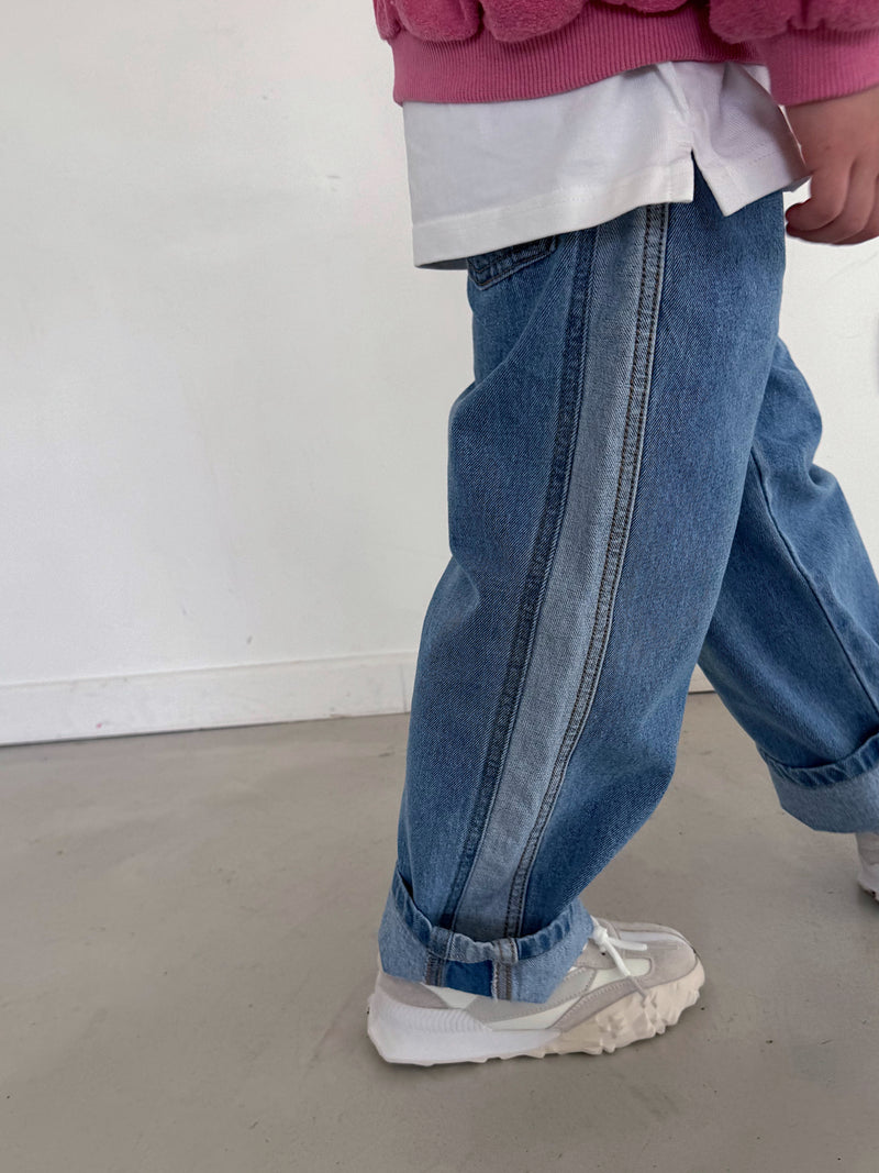 Jeans Line