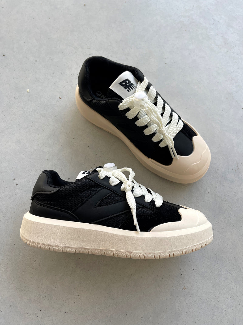 Sneakers 302