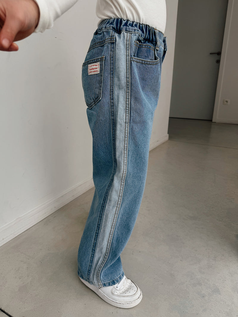 Jeans Line