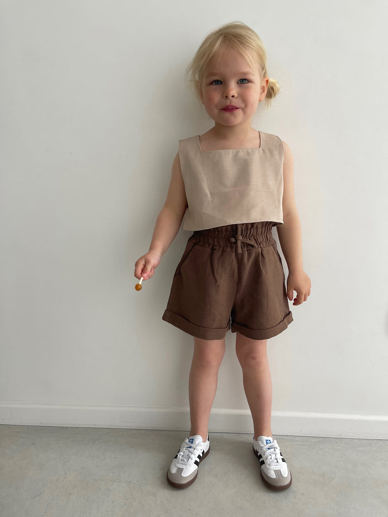 Short Linen Roll up
