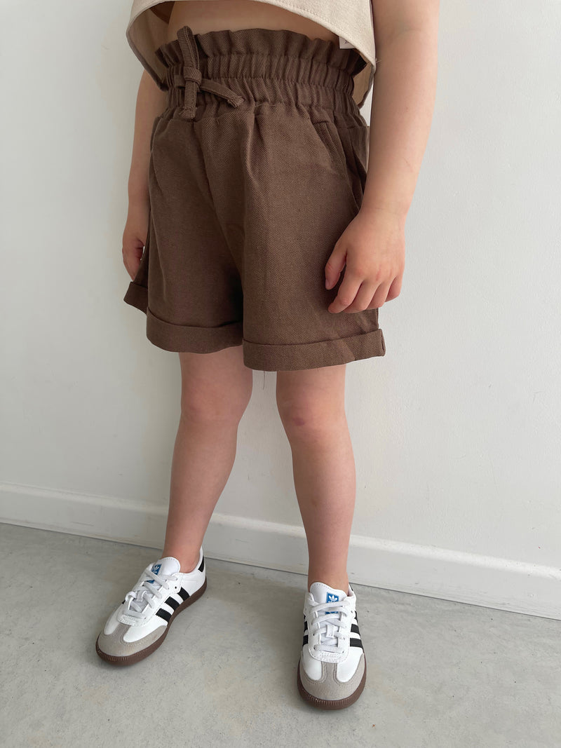 Short Linen Roll up
