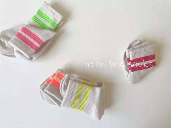 Chaussettes neon lines