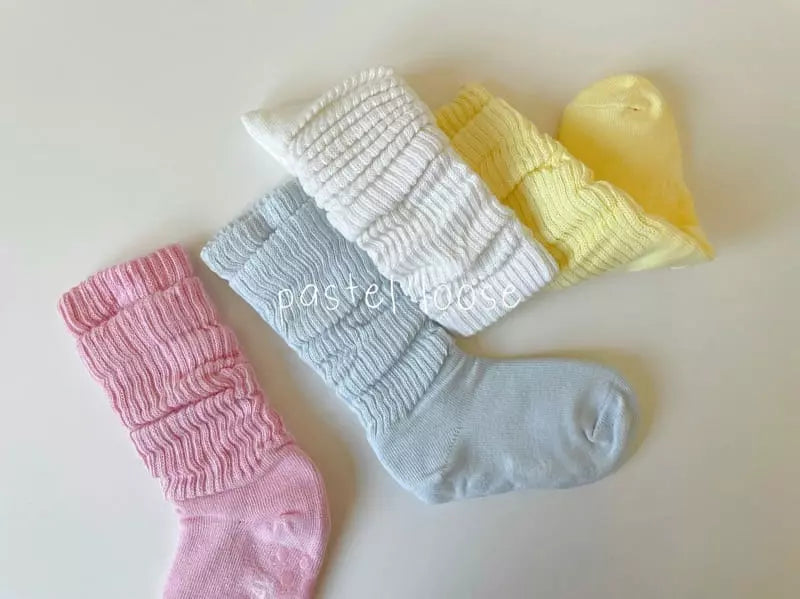 Chaussettes loose pastel
